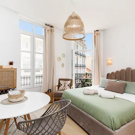 Comfortable Studio W Balcony Cannes Center Tgv Esterno foto