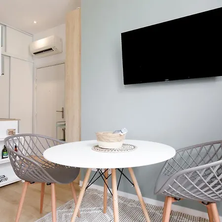 Comfortable Studio W Balcony Cannes Center Tgv Esterno foto