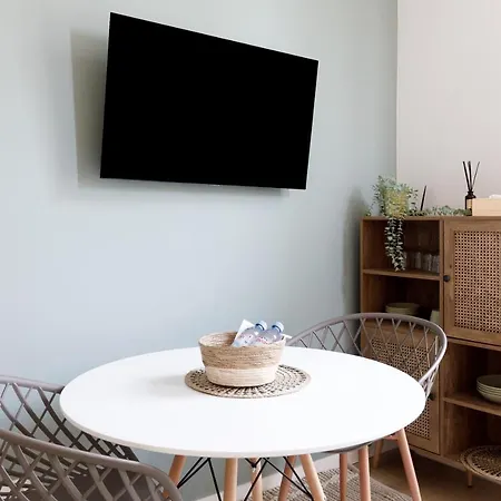 Comfortable Studio W Balcony Cannes Center Tgv Esterno foto