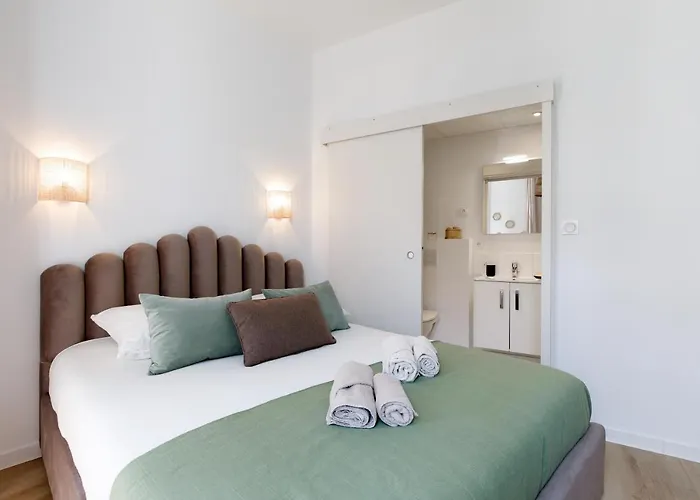 Comfortable Studio W Balcony Cannes Center Tgv